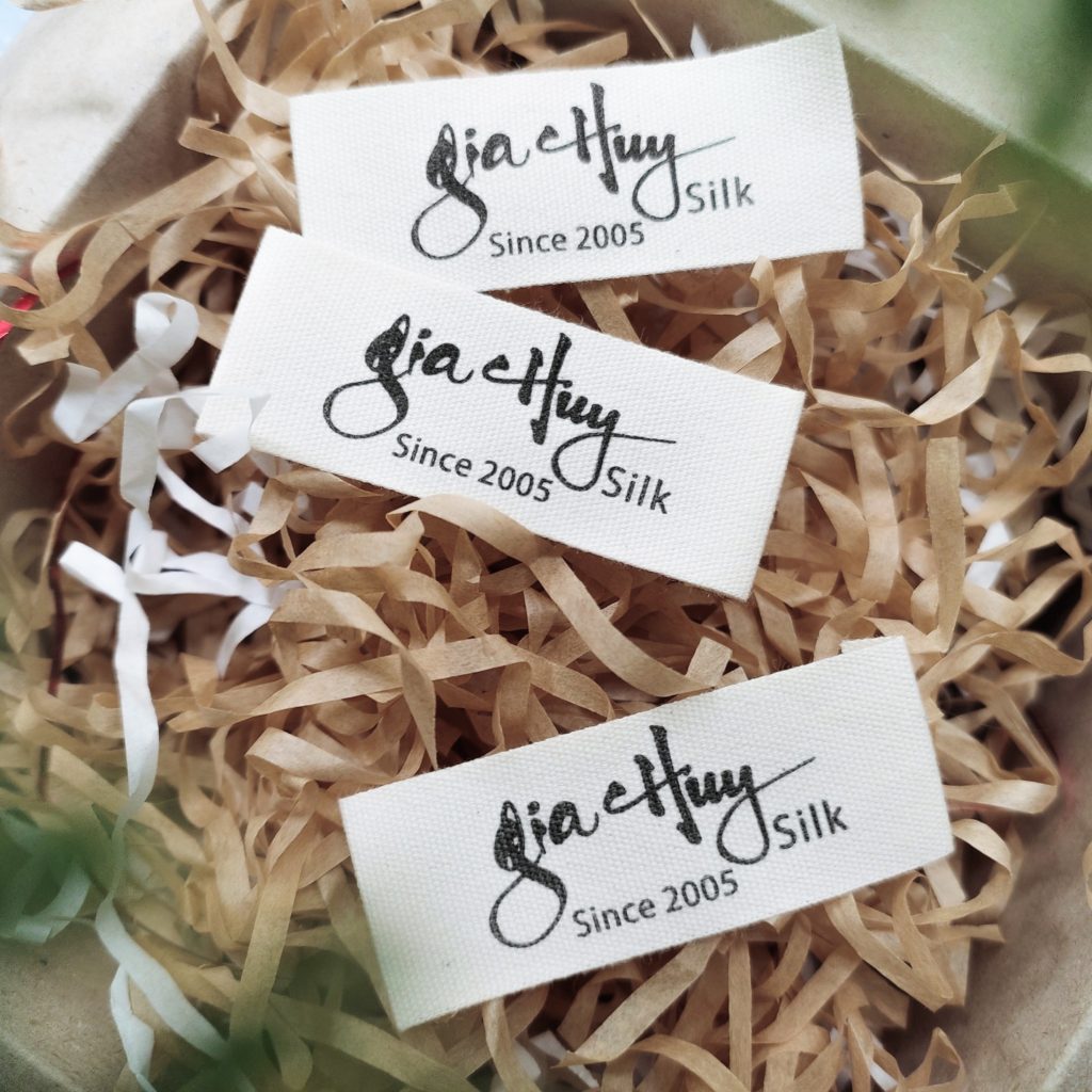 Mác Cotton trắng tinh