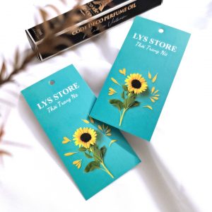 Thẻ treo quần áo tại ALI PRINT