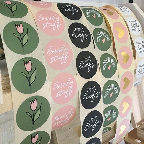 ALI PRINT sử dụng công nghệ in Flexo – giải pháp hiện đại, tiết kiệm và phù hợp cho in số lượng lớn.