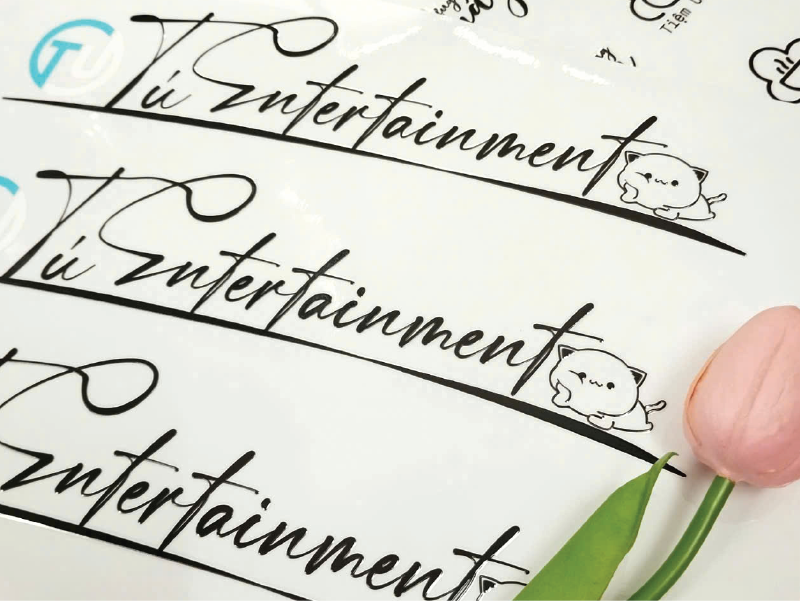 tem uv dtf theo yeu cau